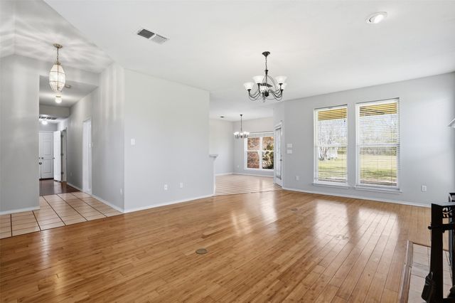 4121 Oakview Circle, Alvarado, TX 76009