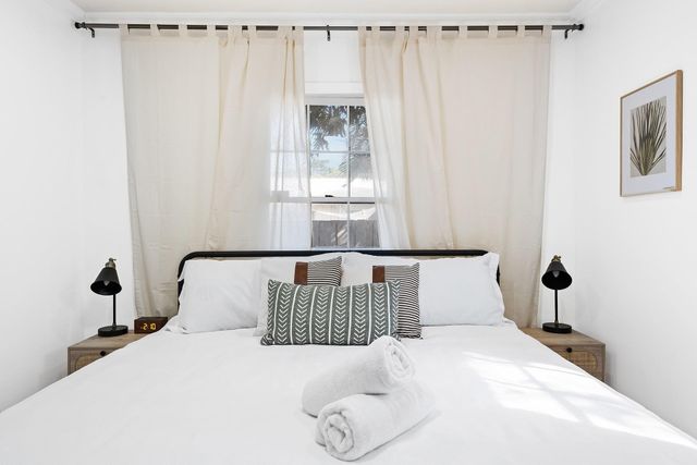 411 SW 10th Street, Fort Lauderdale, FL 33315