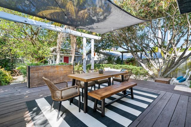 411 SW 10th Street, Fort Lauderdale, FL 33315