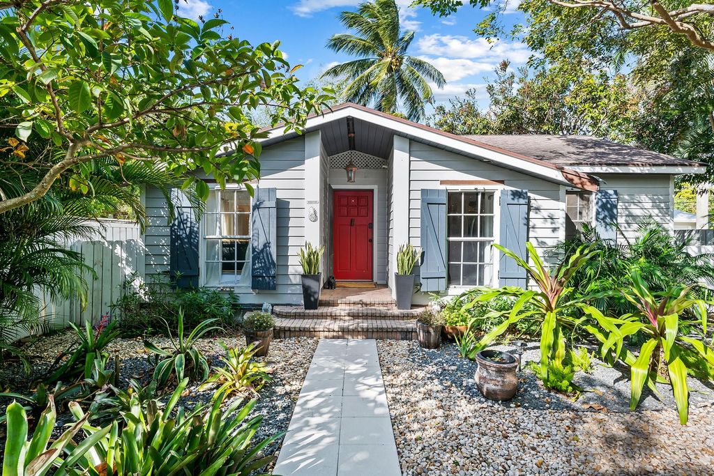 411 SW 10th Street, Fort Lauderdale, FL 33315