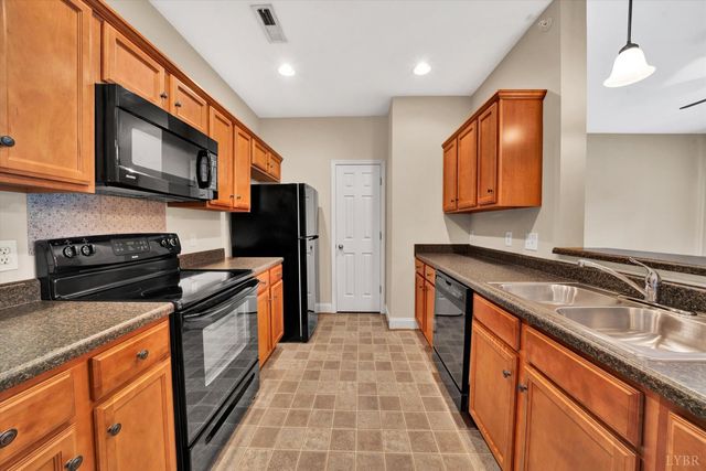 205 Capital Street 202, Lynchburg, VA 24502