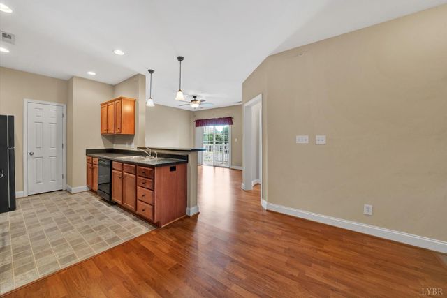 205 Capital Street 202, Lynchburg, VA 24502