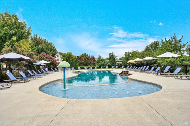 205 Capital Street 202, Lynchburg, VA 24502