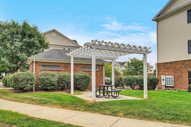 205 Capital Street 202, Lynchburg, VA 24502