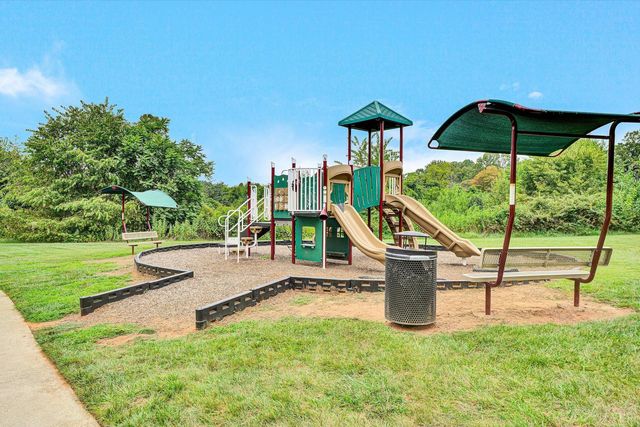 205 Capital Street 202, Lynchburg, VA 24502