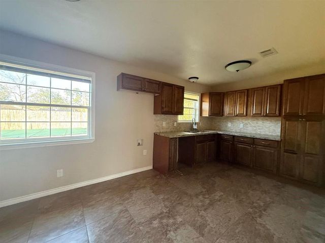 375 Dorothy Drive, Lumberton, TX 77657