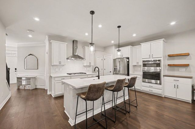 692 Peppermint Drive, Rochester Hills, MI 48307