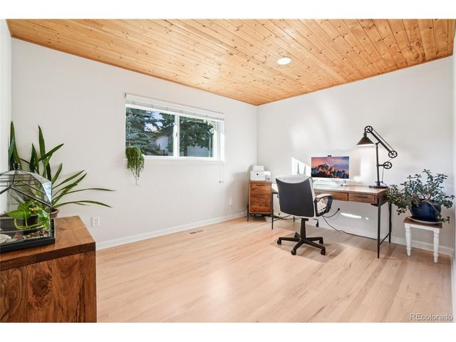 7084 Fox Paw Trl, Littleton, CO 80125