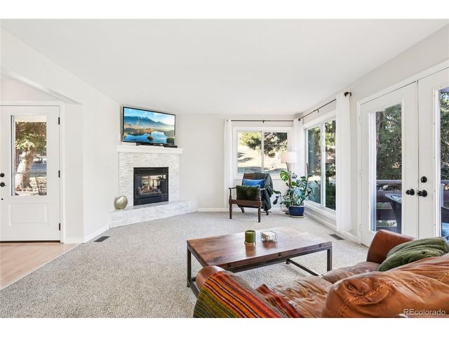 7084 Fox Paw Trl, Littleton, CO 80125