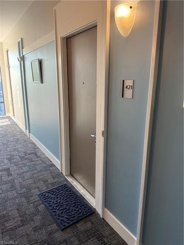 810 W 4th Street 421, Winston-salem, NC 27101