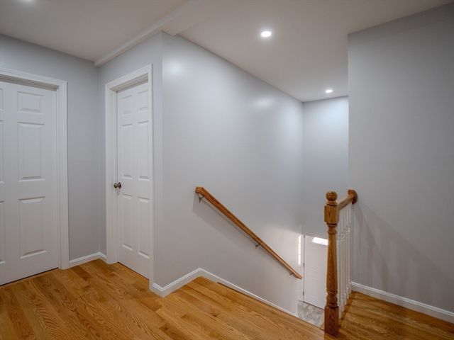 1 Dolge Ct, Oxford, MA 01540