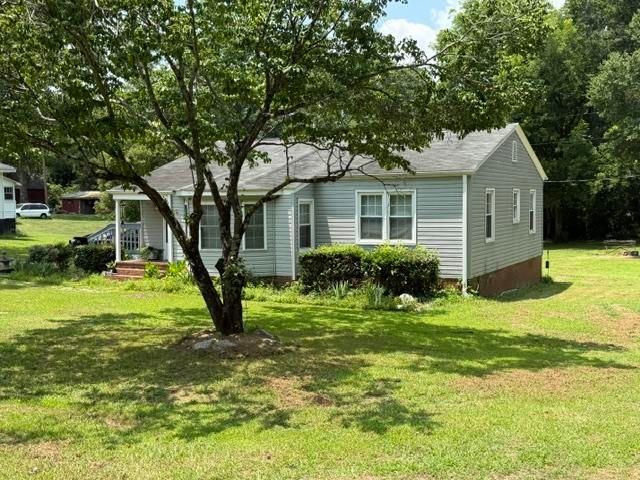 15570 US 221 Highway, Enoree, SC 29335