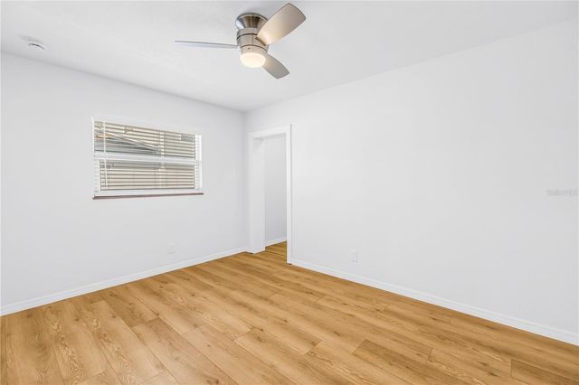 8607 MAY CIRCLE, Tampa, FL 33614