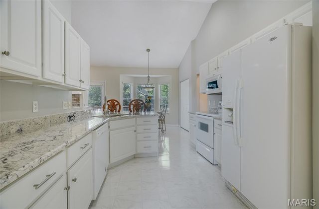 2645 Katrine Lake Drive, Shiloh, IL 62221