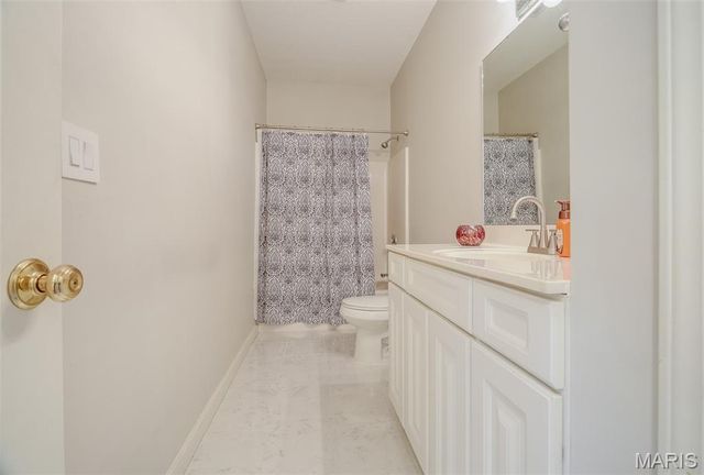 2645 Katrine Lake Drive, Shiloh, IL 62221