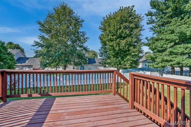 2645 Katrine Lake Drive, Shiloh, IL 62221