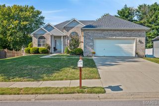 2645 Katrine Lake Drive, Shiloh, IL 62221
