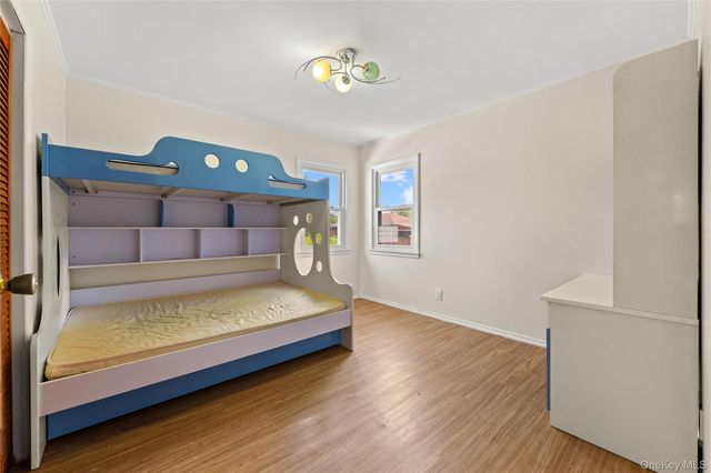 142-10 Oak Avenue, Flushing, NY 11355