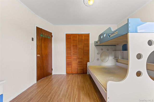 142-10 Oak Avenue, Flushing, NY 11355