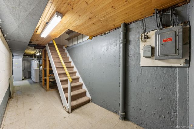 142-10 Oak Avenue, Flushing, NY 11355