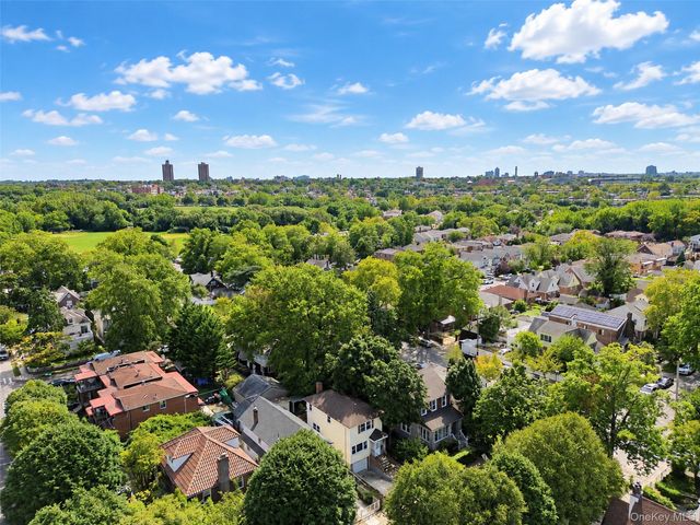 142-10 Oak Avenue, Flushing, NY 11355