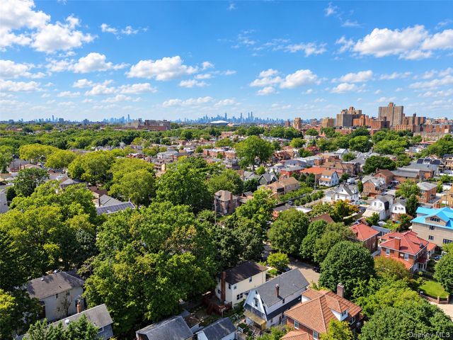 142-10 Oak Avenue, Flushing, NY 11355