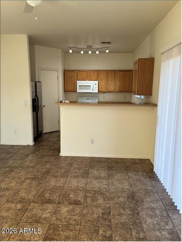 6451 S NASH Way, Chandler, AZ 85249