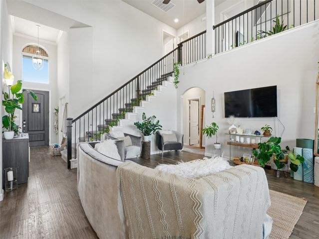 1705 Chacon Canyon Drive, Desoto, TX 75115