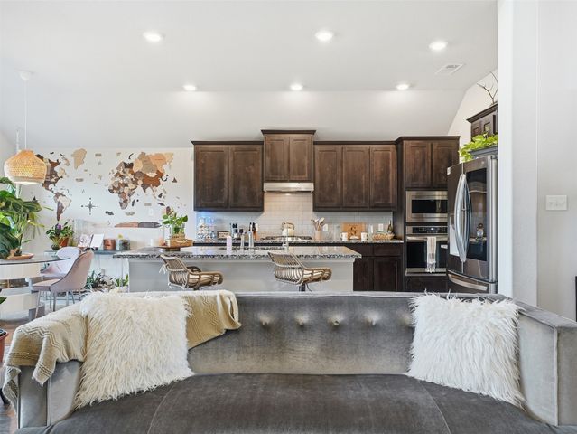 1705 Chacon Canyon Drive, Desoto, TX 75115