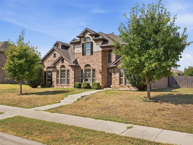1705 Chacon Canyon Drive, Desoto, TX 75115
