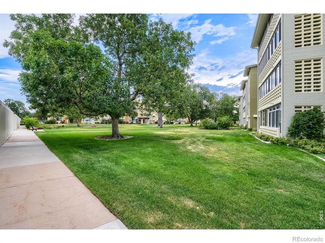680 S Alton Way 1B, Denver, CO 80247
