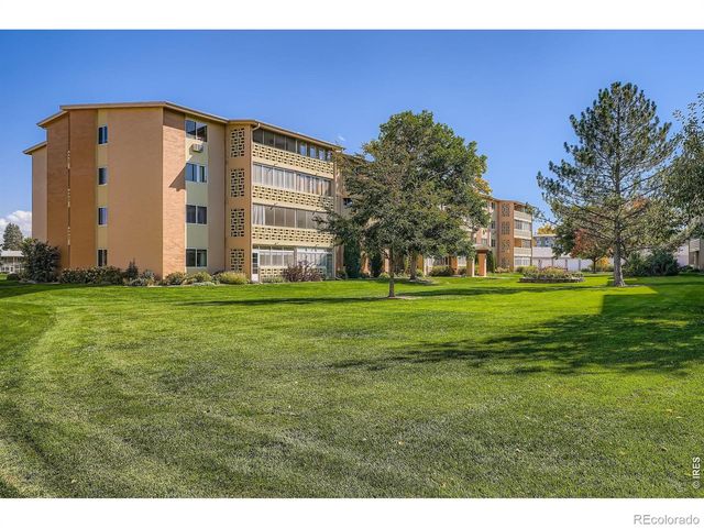 680 S Alton Way 1B, Denver, CO 80247