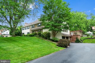 4105 MEADOW LN, Newtown Square, PA 19073
