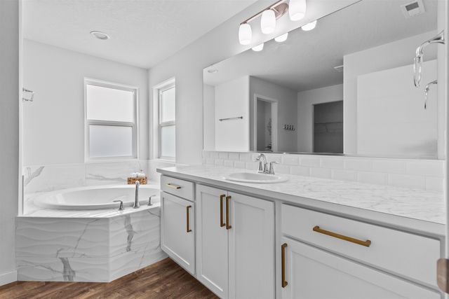 24559 E Blue Ridge Ave, Liberty Lake, WA 99019