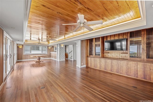 3865 Mariposa Drive, Honolulu, HI 96816