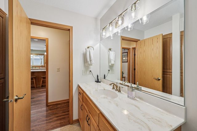 1118 Melody Court NW, Isanti, MN 55040