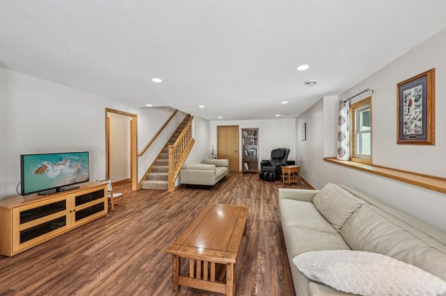 1118 Melody Court NW, Isanti, MN 55040