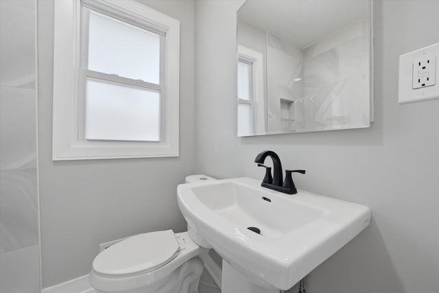 5231 S Homan Avenue, Chicago, IL 60632