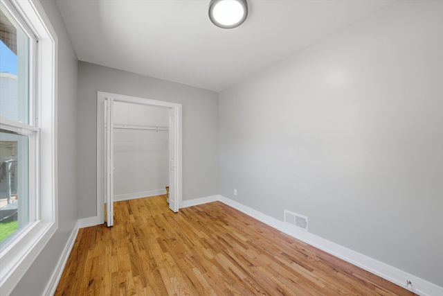 5231 S Homan Avenue, Chicago, IL 60632