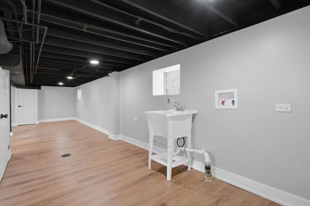 5231 S Homan Avenue, Chicago, IL 60632
