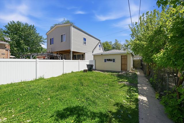 5231 S Homan Avenue, Chicago, IL 60632
