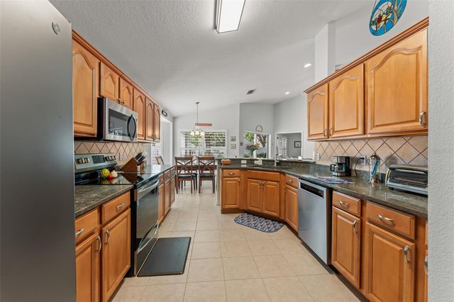 9044 OAK MOSS DRIVE, Orlando, FL 32832