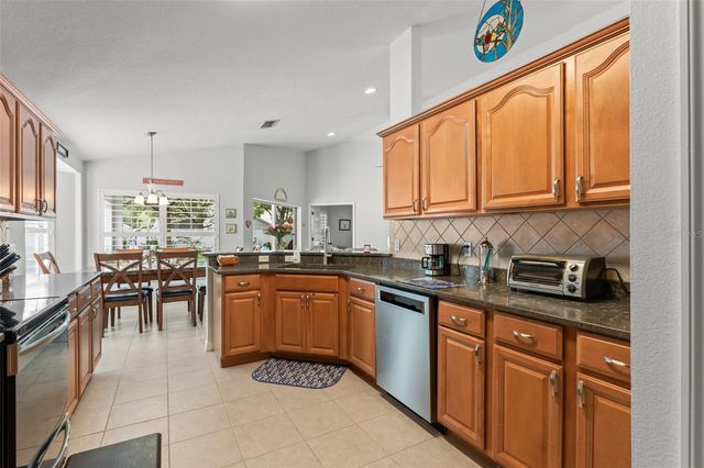 9044 OAK MOSS DRIVE, Orlando, FL 32832