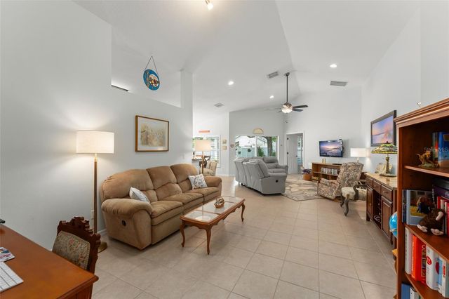 9044 OAK MOSS DRIVE, Orlando, FL 32832