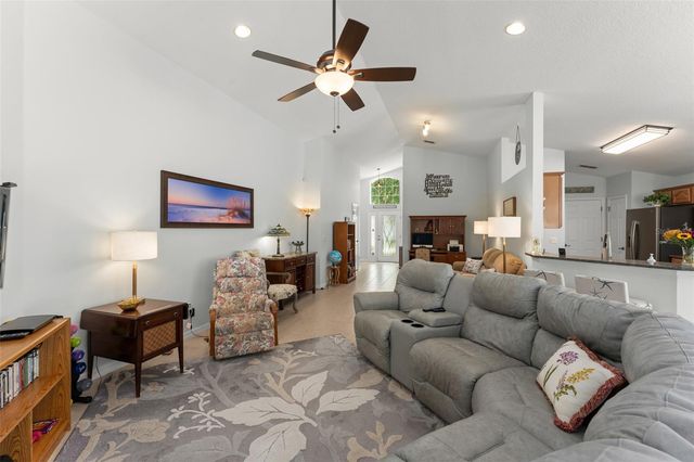 9044 OAK MOSS DRIVE, Orlando, FL 32832