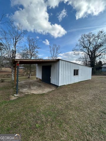 206 Ann Murphy Road, West Point, GA 31833