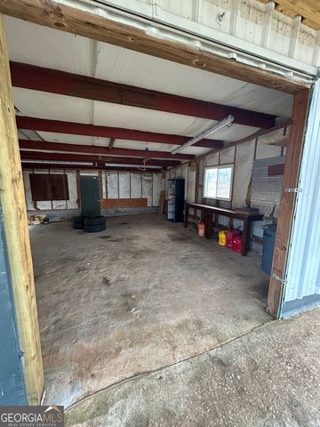 206 Ann Murphy Road, West Point, GA 31833