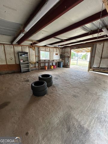 206 Ann Murphy Road, West Point, GA 31833