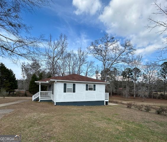 206 Ann Murphy Road, West Point, GA 31833