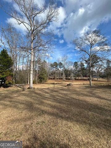 206 Ann Murphy Road, West Point, GA 31833